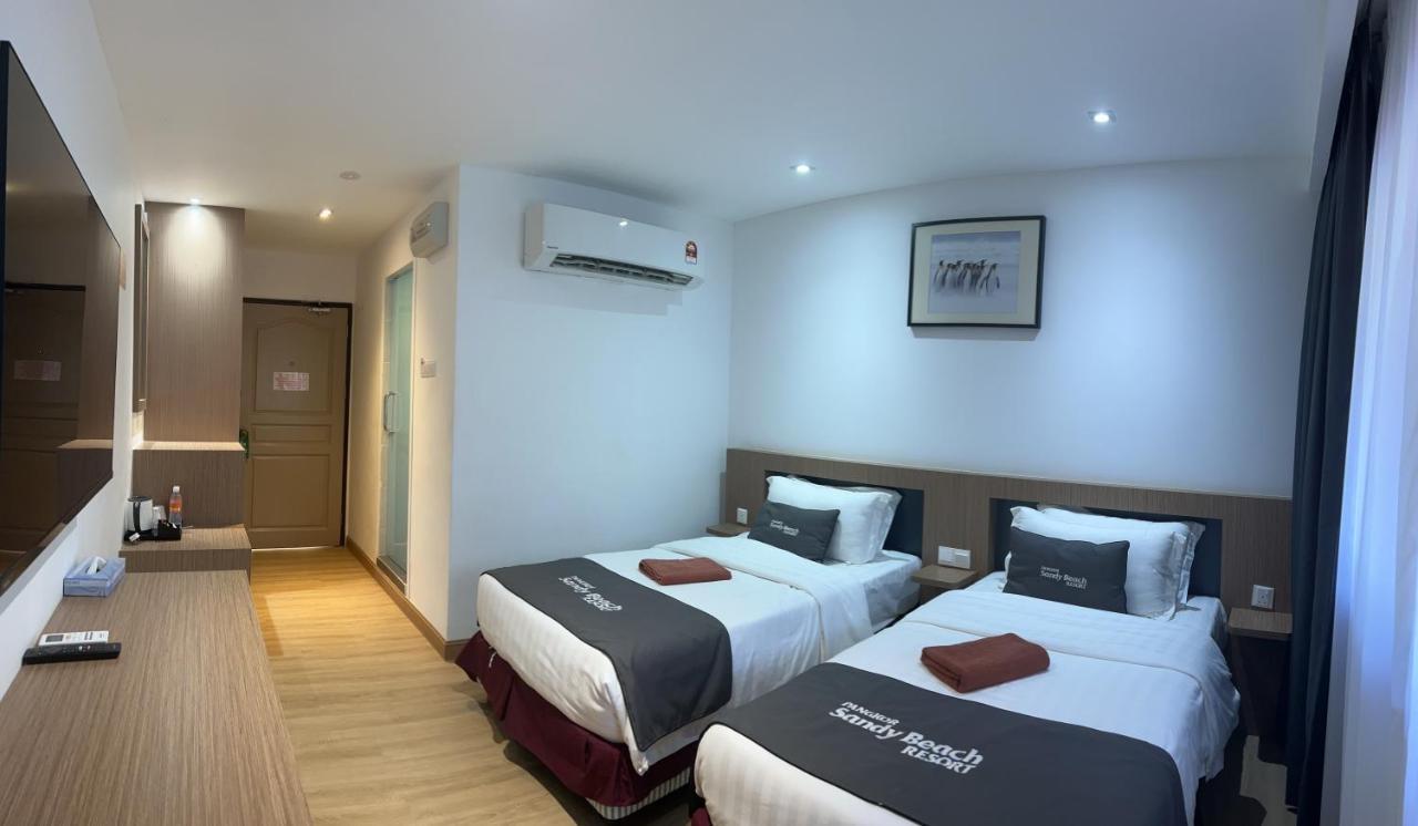 Pangkor Sandy Beach Resort Kampong Pasir Bogak Eksteriør billede