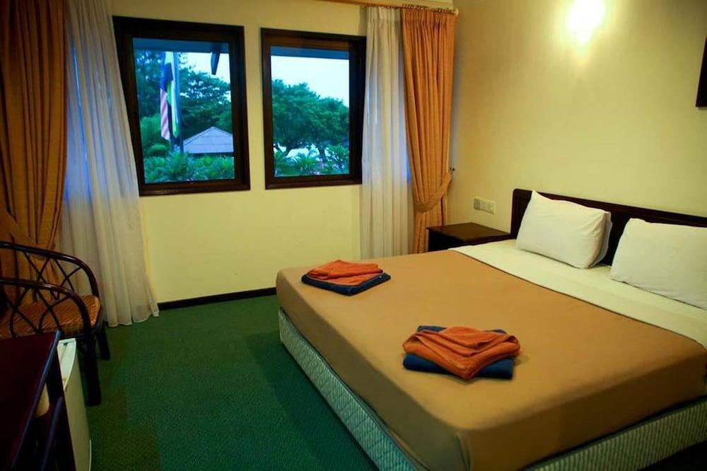Pangkor Sandy Beach Resort Kampong Pasir Bogak Eksteriør billede
