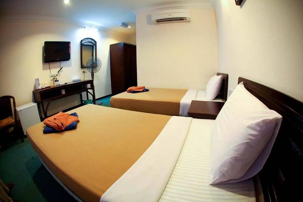 Pangkor Sandy Beach Resort Kampong Pasir Bogak Eksteriør billede