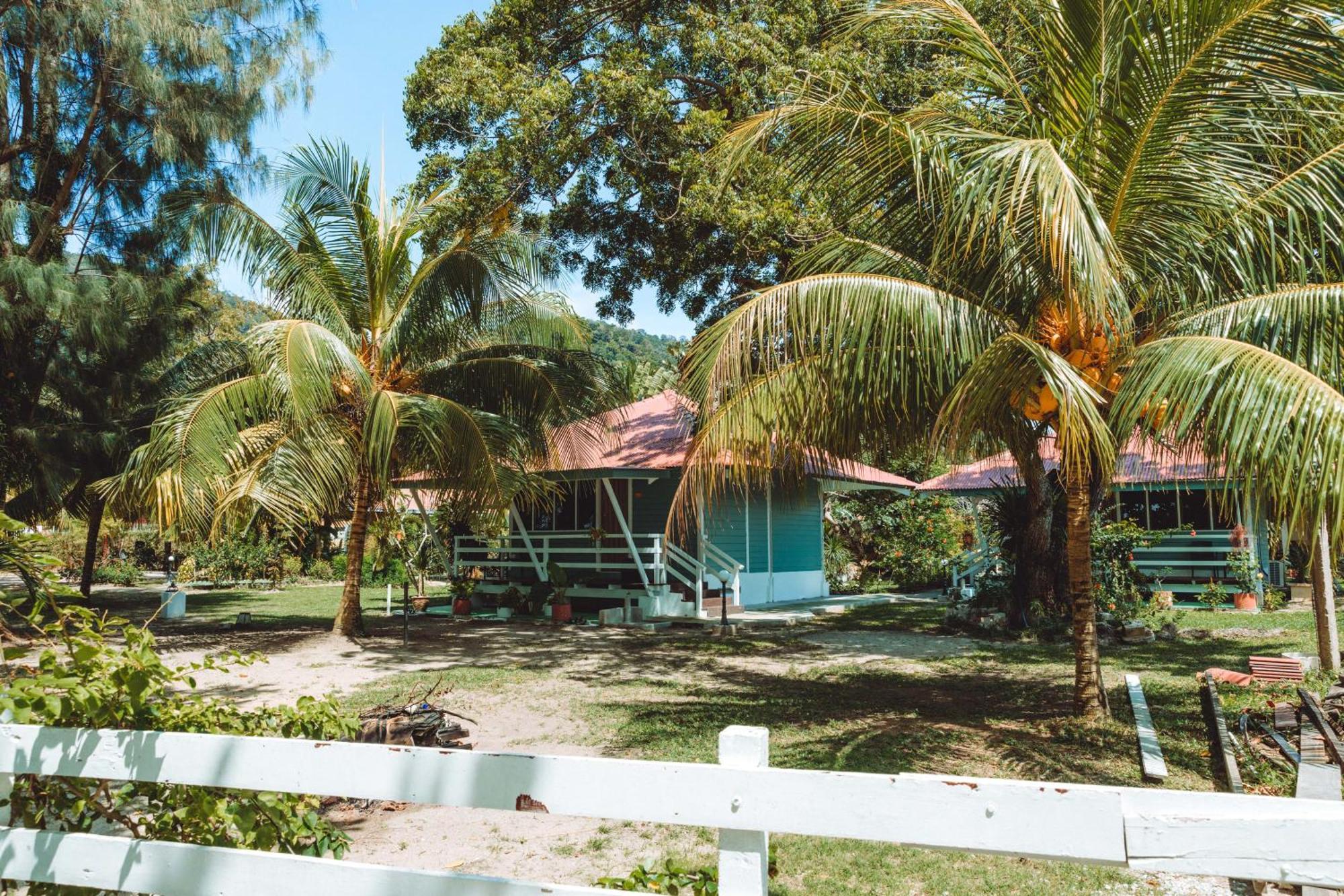 Pangkor Sandy Beach Resort Kampong Pasir Bogak Eksteriør billede