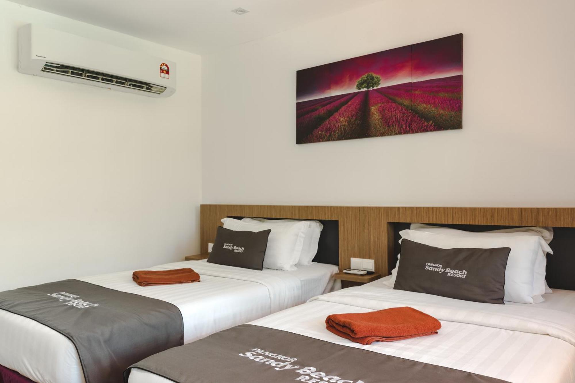 Pangkor Sandy Beach Resort Kampong Pasir Bogak Eksteriør billede