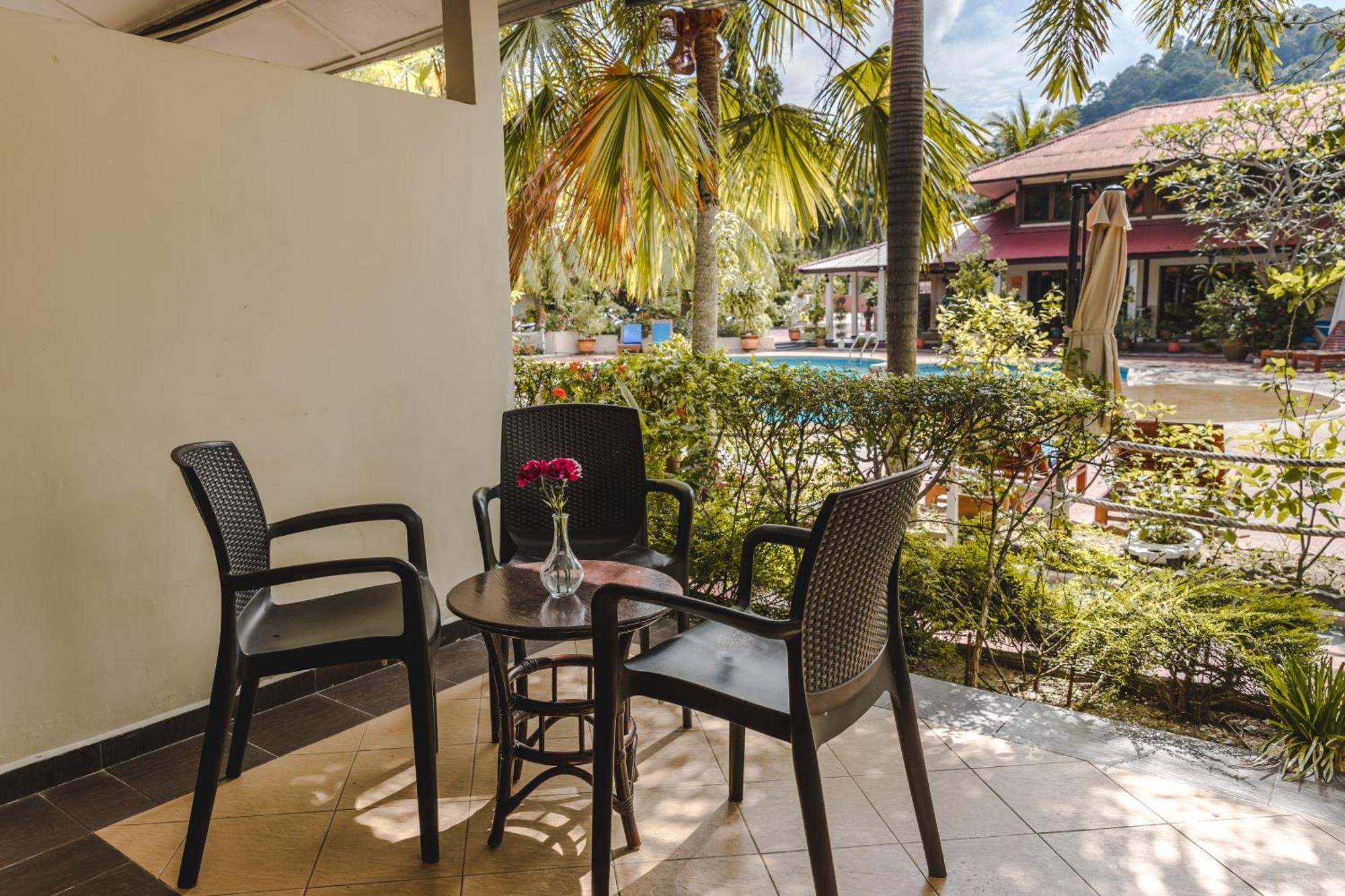 Pangkor Sandy Beach Resort Kampong Pasir Bogak Eksteriør billede