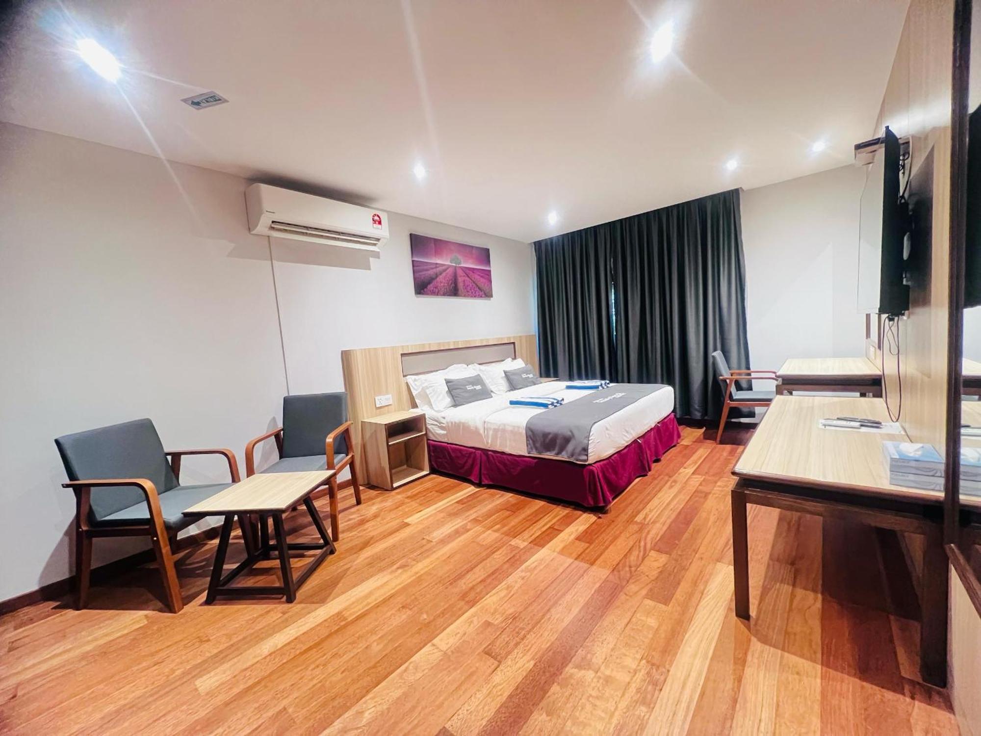Pangkor Sandy Beach Resort Kampong Pasir Bogak Eksteriør billede